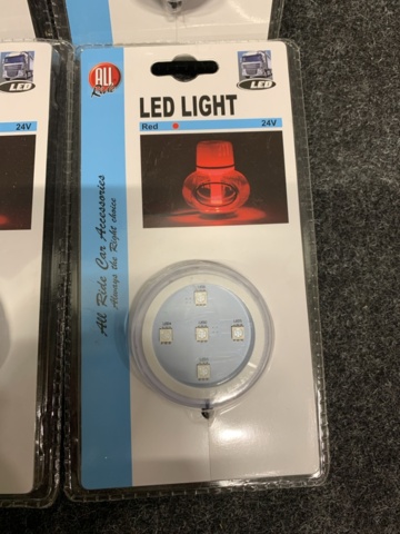 1413564-8 6 st LED ljusplattor för Poppy, Röd