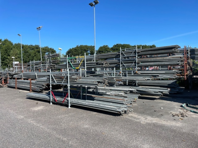 1388728-4 Burton Ställning