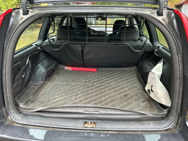 1378080-20 Volvo V70 2.5T AWD Automat, 210hk -2003 (Reparationsobjekt)