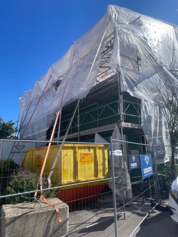 1388727-49 Super 9 ställning