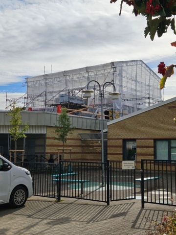 1388727-57 Super 9 ställning