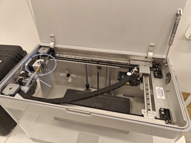 1400456-9 3D Printer Markforged MARK TWO