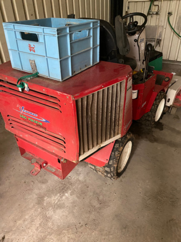 1406432-2 Frontklippare Ventrac  3200 (Reparationsobjekt)