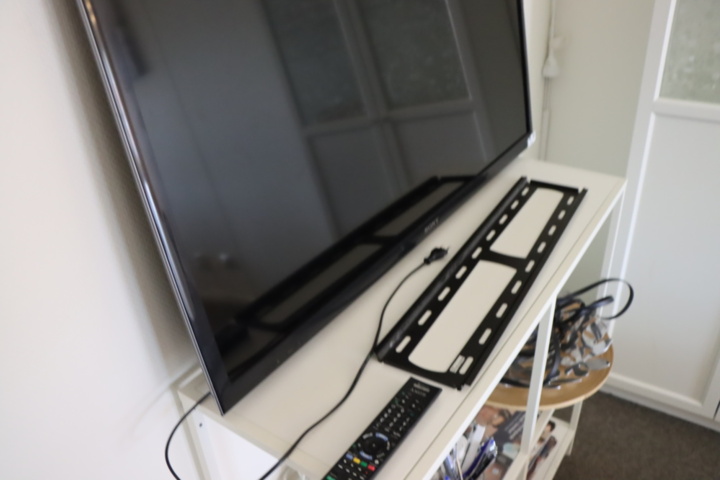 1295598-6 TV Sony Bravia 46 tum