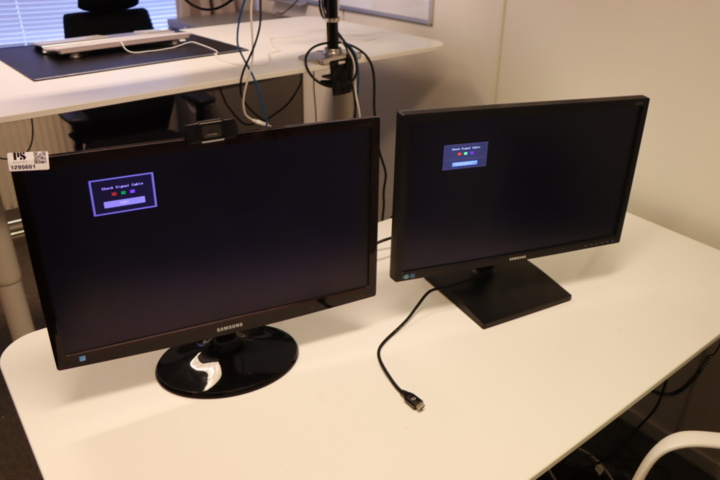 2 pcs 24 inch computer monitors - PS Auction - We value the future ...