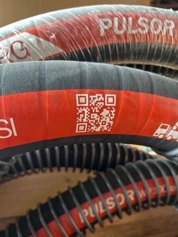 1378083-6 Slang till betongpumpbil 3st Pulsor WP 100bar/1450psi