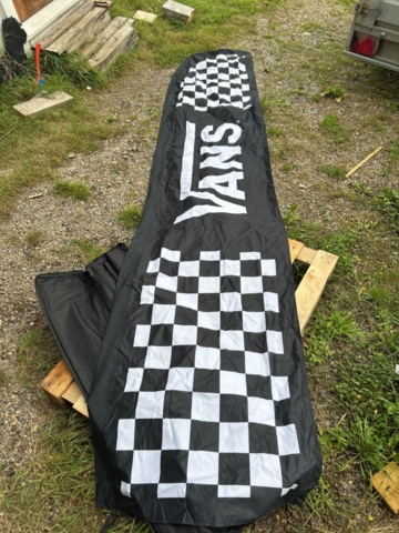 1378086-1 Beachflaggor Vans 4st samt annan displayutrustning