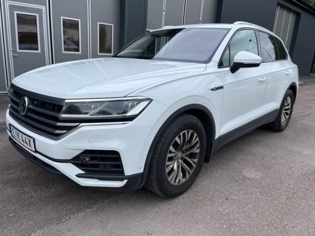 1410091-1 Volkswagen Touareg 3.0 V6 TDI 4Motion TipTronic -2020