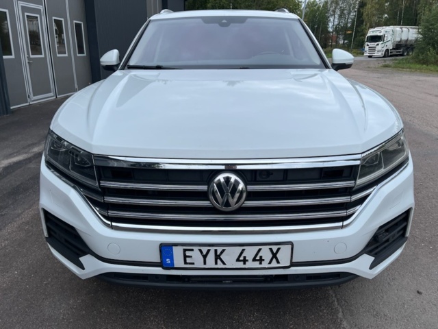 1410091-3 Volkswagen Touareg 3.0 V6 TDI 4Motion TipTronic -2020