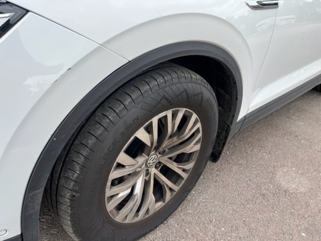 1410091-29 Volkswagen Touareg 3.0 V6 TDI 4Motion TipTronic -2020