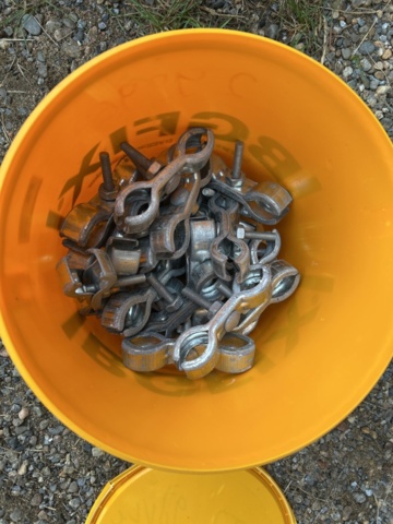 1378088-1 Kopplingsögla för byggstaket BGFIX 30st