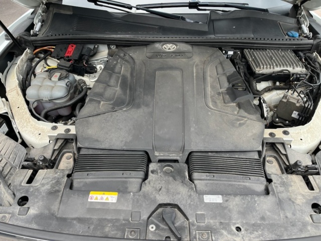 1410091-39 Volkswagen Touareg 3.0 V6 TDI 4Motion TipTronic -2020