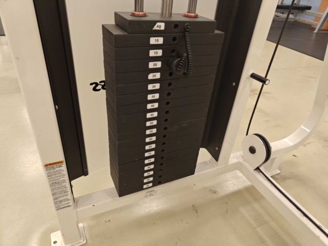 1400486-3 Shoulder press - Life Fitness