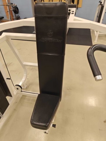 1400486-5 Shoulder press - Life Fitness