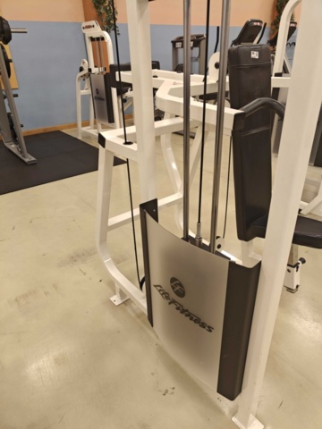 1400486-7 Shoulder press - Life Fitness