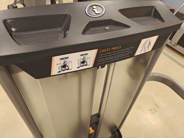 1400489-4 Chest Press - Inotec