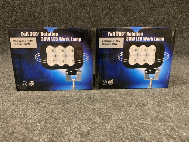 1413593-1 2 st arbetsstrålkastare 30W LED