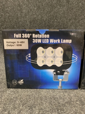 1413593-2 2 st arbetsstrålkastare 30W LED