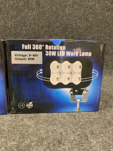 1413593-3 2 st arbetsstrålkastare 30W LED