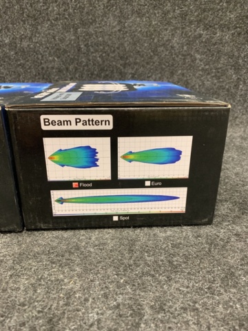 1413593-11 2 st arbetsstrålkastare 30W LED