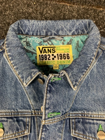 1414315-2 Jeansjacka Vans, Strl S