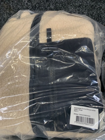 1414317-7 11 st klädesplagg, Strl S