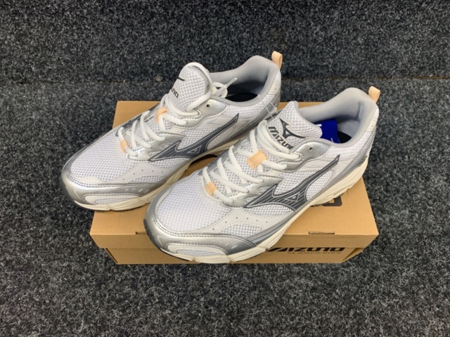 1414320-3 Skor Mizuno Sportstyle MXR, Srtl 42,5