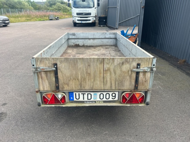 1384520-4 Trailer - Stema M 4075