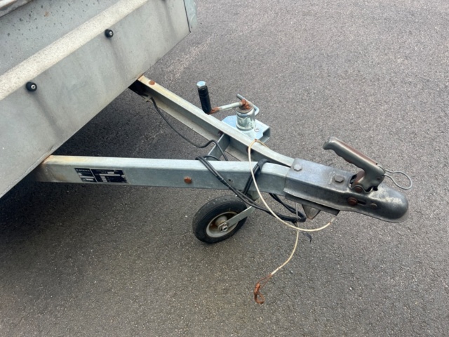 1384520-8 Trailer - Stema M 4075