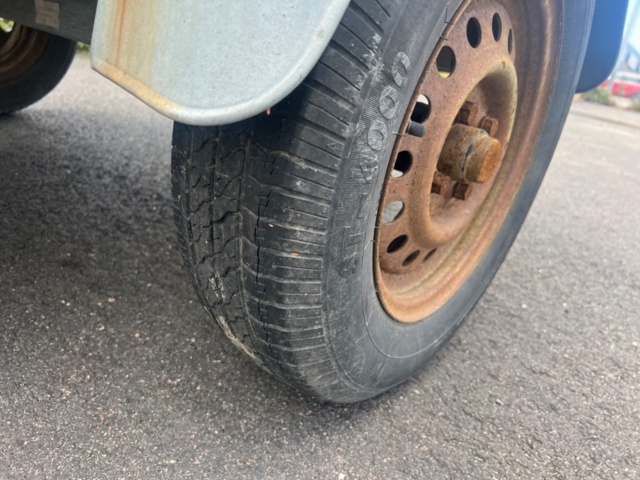 1384520-11 Trailer - Stema M 4075