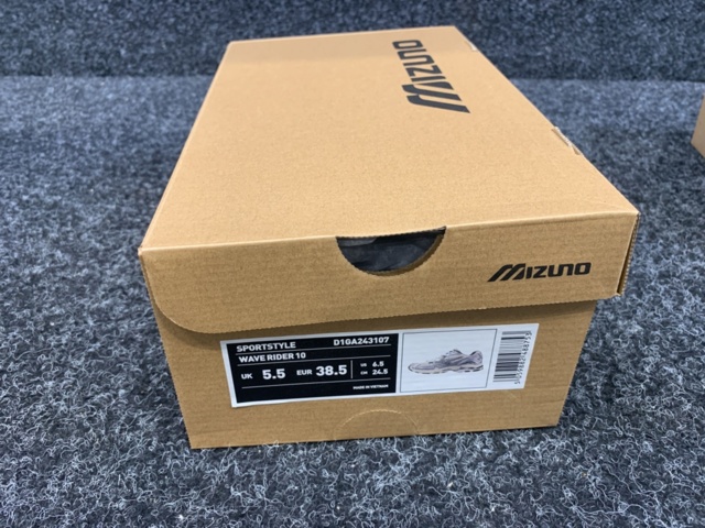 1414359-4 Skor Mizuno Sportstyle MXR, Strl 38,5