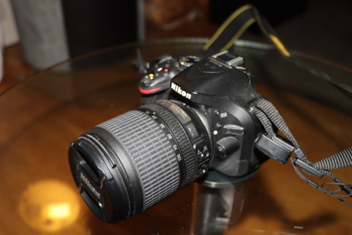 1295626-13 Kamera Nikon D5200 med objektiv 18-105mm