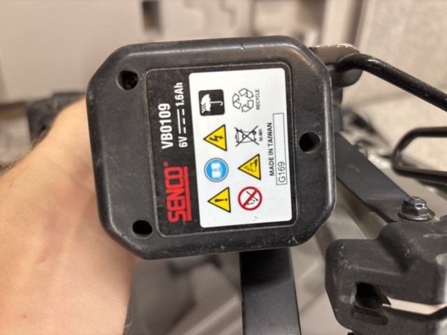 1408488-4 Spikpistol - Senco GT90CH