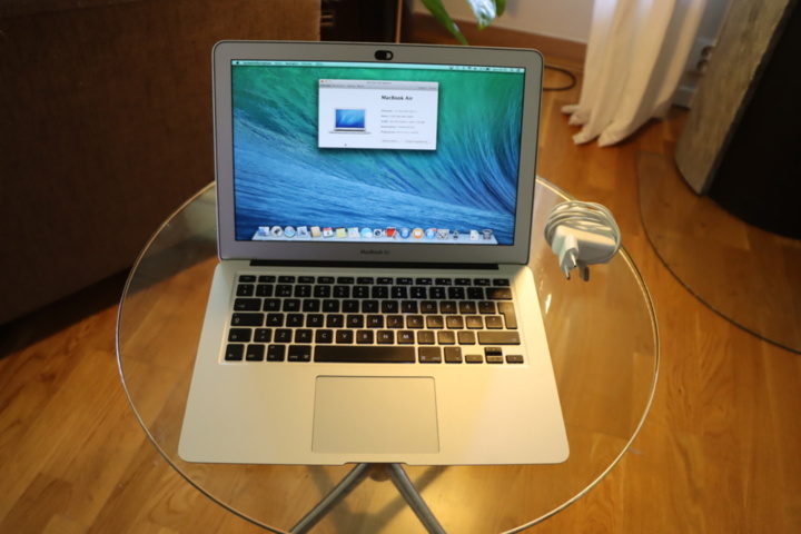 1295627-1 MacBook Air 13tum (2013)