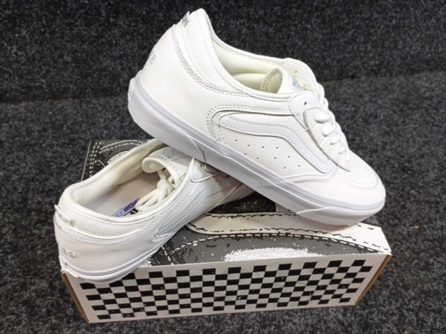 1414425-2 Skor Vans Skate Rowley, Strl 36