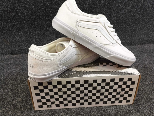 1414436-1 Skor Vans Skate Rowley, Strl 43