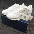 1414444-1 Skor Reebok Classic Leather, Strl 34,5