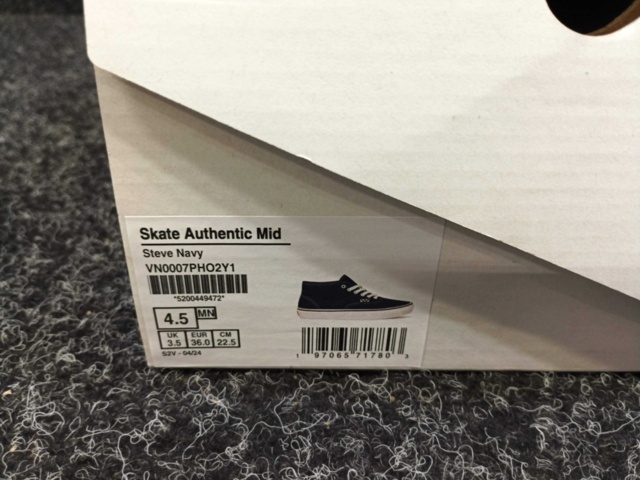 1414445-3 Skor Vans Authentic Mid, Stlr 36