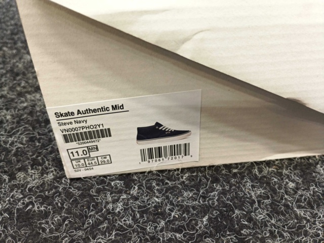 1414460-3 Skor Vans Authentic Mid, Strl 44,5