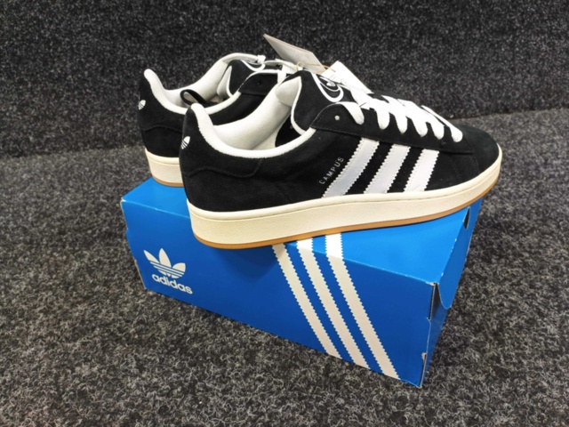 1414472-1 Skor Adidas Campus 00s, Strl 46