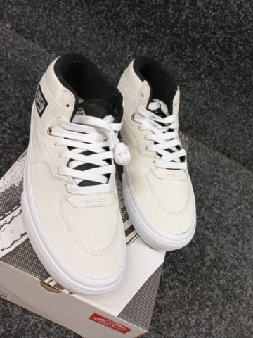 1414489-2 Skor Vans Skate Half Cab, Strl 43