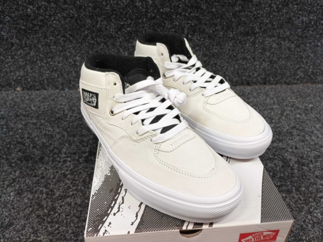 1414489-3 Skor Vans Skate Half Cab, Strl 43