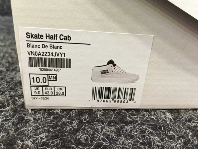 1414489-4 Skor Vans Skate Half Cab, Strl 43