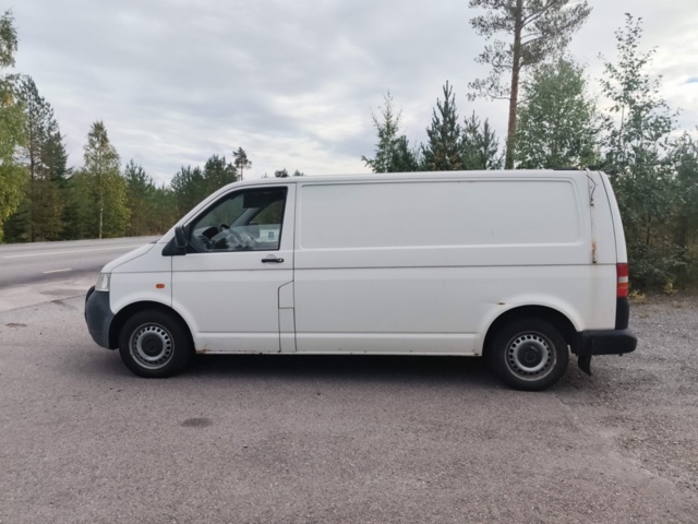 1331882-2 Volkswagen Transporter T28 2.5 TDI 4Motion -2007 (Reparationsobjekt)
