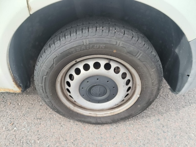 1331882-15 Volkswagen Transporter T28 2.5 TDI 4Motion -2007 (Reparationsobjekt)