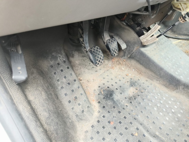 1331882-70 Volkswagen Transporter T28 2.5 TDI 4Motion -2007 (Reparationsobjekt)