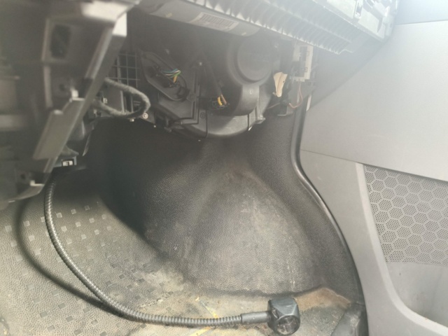 1331882-77 Volkswagen Transporter T28 2.5 TDI 4Motion -2007 (Reparationsobjekt)