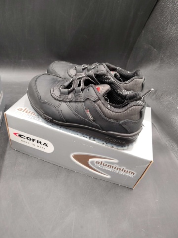 1407587-3 Skyddsskor 2 st – Cofra, Braddock S3 SRC, aluminiumtåhätta, stl 35