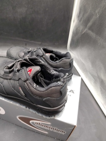 1407588-3 Safety shoes 3 pcs - Cofra, Braddock S3 SRC, aluminum toe cap, size 35