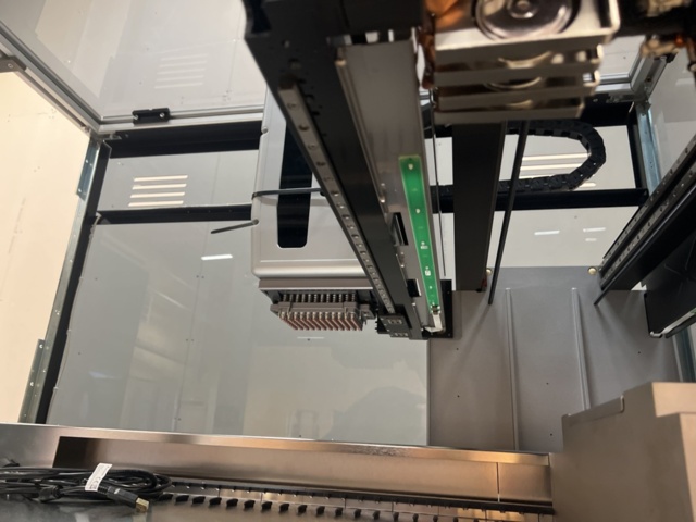 1395598-7 Pipetting robot with accessories - Hamilton Microlab STARlet M